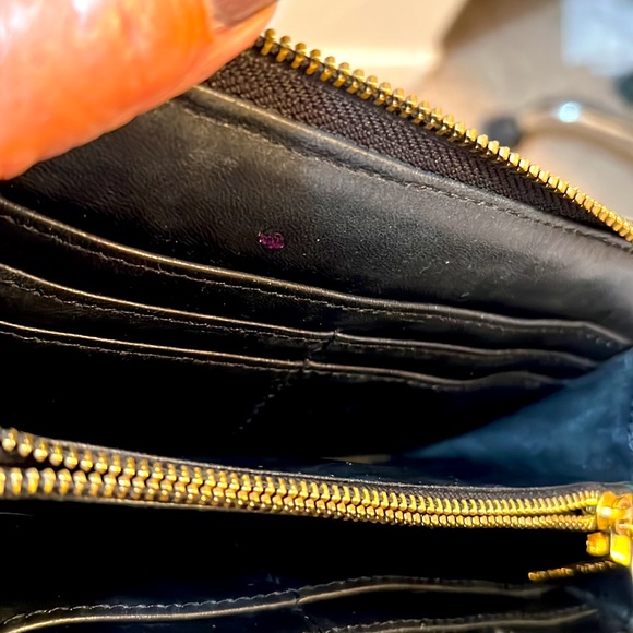 Tory Burch multicolor wristlet wallet 8X4 inch - Picture 5 of 5